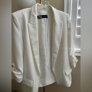 Zara White Blazer